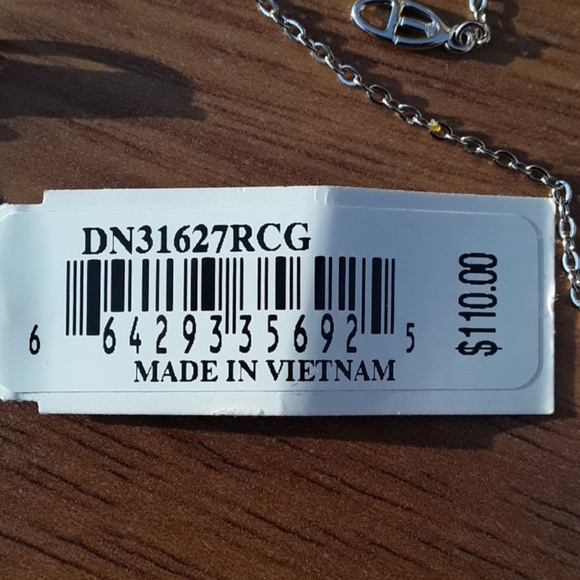 Eliot Danori, Pave Leaf Cubic Zirconia Necklace - Picture 4 of 9